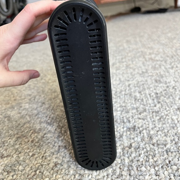 Motorola Modem and Router - Picture 5 of 5